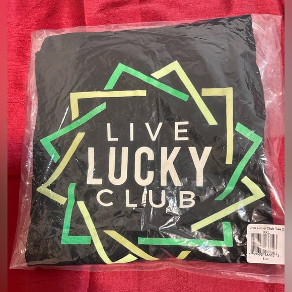 2XL Men’s Live Lucky Golf Tshirt - Picture 2 of 6